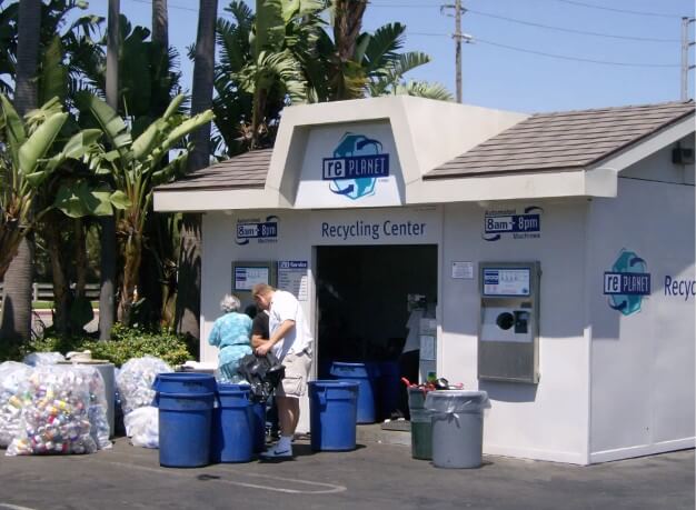 recycling center that tim sanders used to cash out his bottles